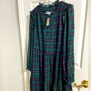 NWT J Crew plaid green, blue,red size large. Great for holidays. Beautiful dress